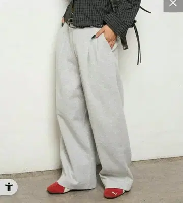 택 포함 새상품 후즈후 갤러리 맨투맨 2턱 슬랙스 팬츠