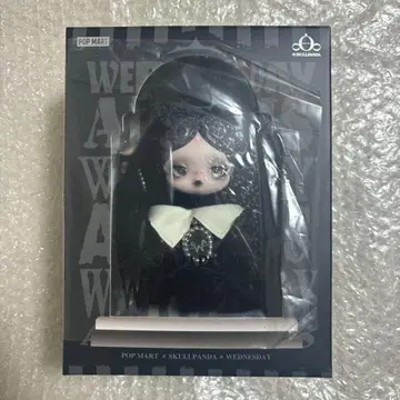 POP MART WEDNESDAY SKULLPANDA 미국 한정판 2