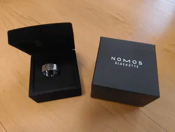 노모스 [ NOMOS ] 선다이얼