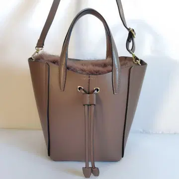 INDIVI 숄더백 브라운