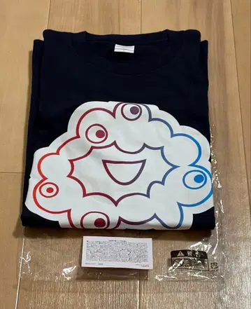 [ 새상품 미사용 ] 미야쿠미야쿠 T셔츠