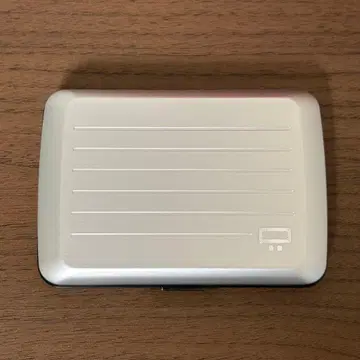 [ 새상품급 ] OGON 카드 케이스 은색