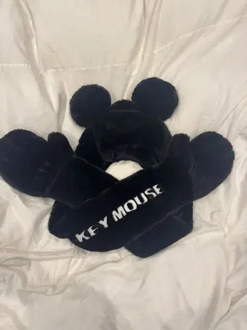 미키마우스 귀달린 플리스 머플러 장갑 블랙
