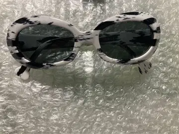 아란미쿠리 빈티지 디즈니 콜라보 안경