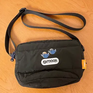 OUTDOOR x 하이큐 카라스노 숄더백