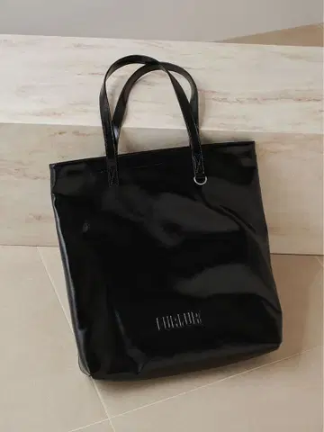 [ 미사용 새상품 ] FURFUR 엠보싱 로고 토트백 L