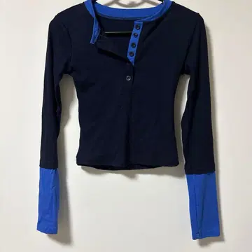 Enewd nina 하프 버튼 바이컬러 상의