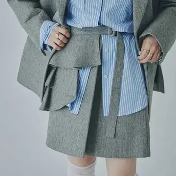 [ 새상품 ] 트위드 본딩 미니 스커트 그레이