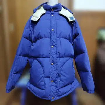 후드 부착 파랑 다운 자켓