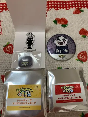 팝픈 뮤직 미니 아크릴 피규어 & 캔뱃지 세트 고쿠소츠군