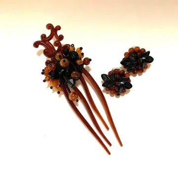 꽃 모티브 브로치 귀걸이 세트 Angela Caputi