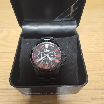 Roen x Angel Clover 손목시계