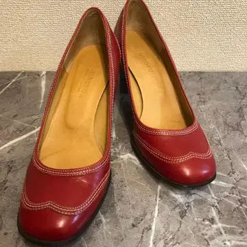 새상품급 HIROFU 레드 가죽 펌프스