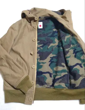 마르카 카모플라쥬 안감 후드 부착 남성용 자켓