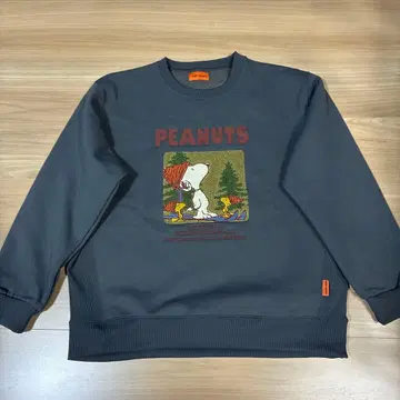 PEANUTS 스누피 크루넥 맨투맨