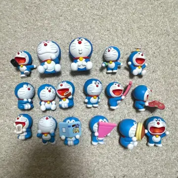 [ 묶음 판매 ] 도라에몽 피규어 17종 ( 가챠가챠 )