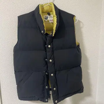 크레센트 다운 웍스 다운 베스트 S