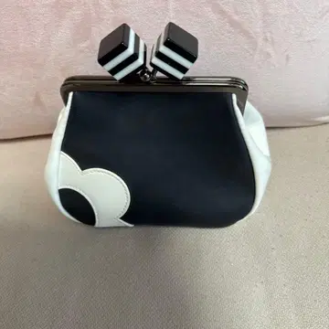 마리콴트 가마구치 파우치