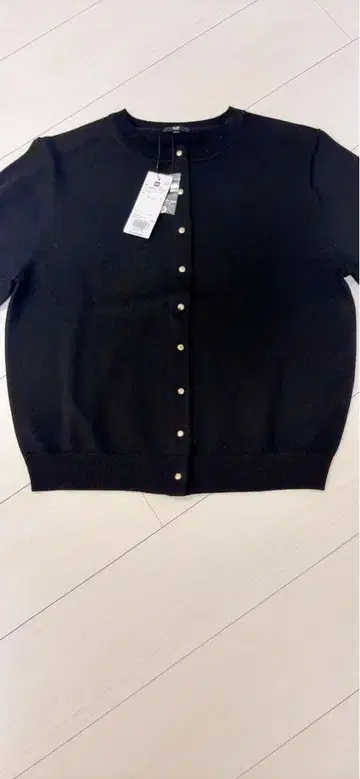 PLST 블랙 긴팔 가디건 L 2025년 11월 구매