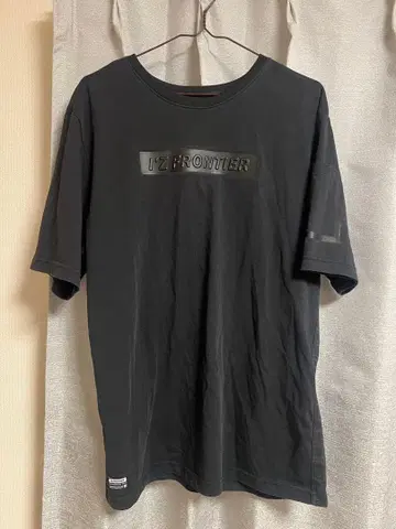 I'Z FRONTIER 블랙 T셔츠 LL