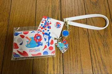 미야쿠미야쿠 이코짱 EXPO2025 패스케이스 스트랩 포함