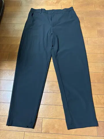 유니클로 울트라 스트레치 팬츠