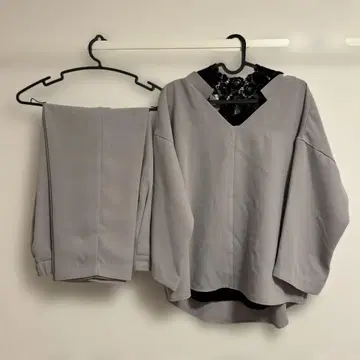 mysty woman 그레이 팬츠 셋업