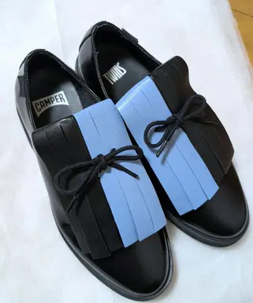 캠퍼 트윈 레이스업 슈즈 23cm