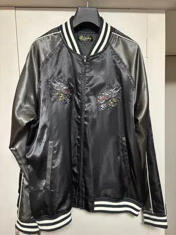 스카잔 용 자수 블랙 그레이 4L