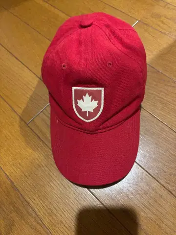 RED CANOE 빨간색 캡 캐나다 로고 레드 카누