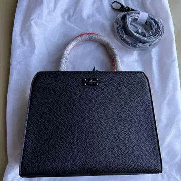 PAULS BOUTIQUE 핸드백