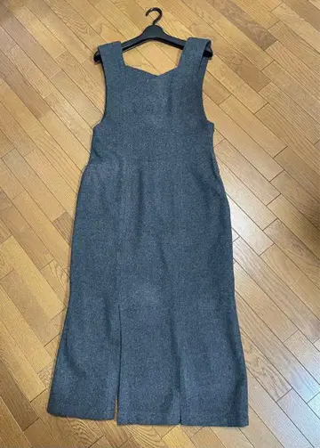 울 점퍼 스커트