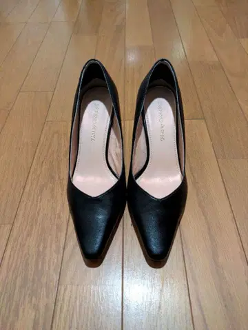 블랙 펌프스 24cm