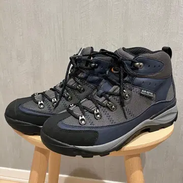 Caravan 등산화 그레이 26 EEE