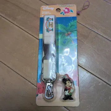 Disney Mickey Mouse Hawaii Strap