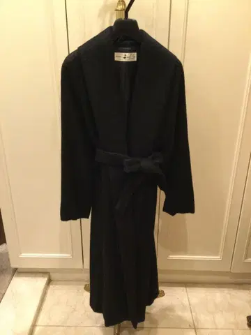 HIROKO KOSHINO 블랙 울 100% 롱 코트