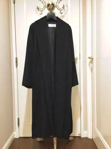 HIROKO KOSHINO 블랙 울 100% 롱 코트
