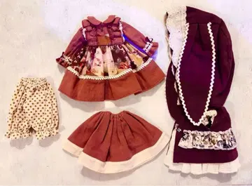 네오 브라이스 아웃핏 해외 작가 토끼 귀 커스텀 브라이스