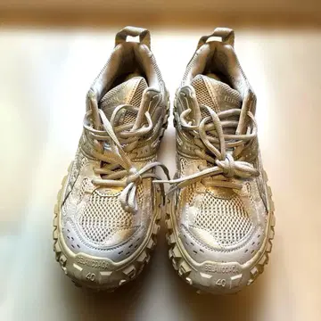 [ 새상품급 ] BELAMCOAOA 통굽 스니커즈