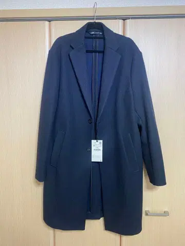ZARA 네이비 체스터 코트 M 사이즈