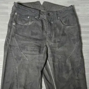 Professor.E 25SS E-CUT JEANS 46