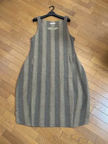 울 벌룬 점퍼 스커트