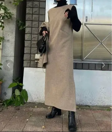 새상품급 윌 프리 pencil line tweed no sleeve OP