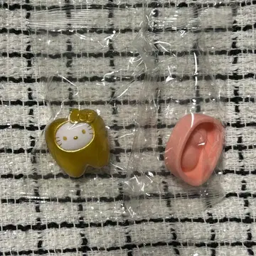 산리오 캐릭터즈 모두 함께 되자! 치아 헬로키티 골드