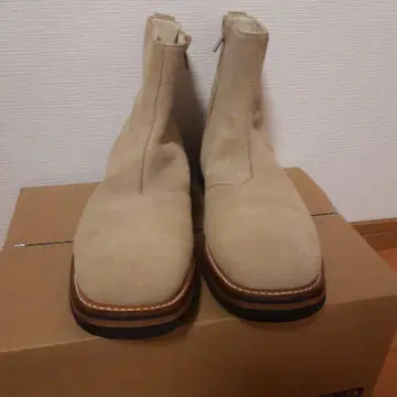 어태치먼트 엔지니어 부츠 베이지 스웨이드