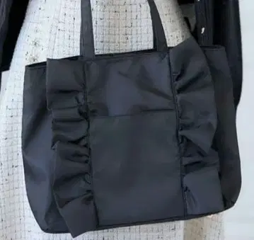 tocco closet 프릴 토트백 블랙