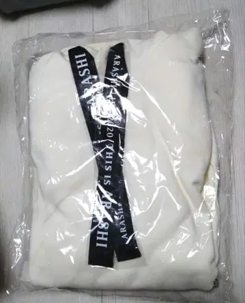 ARASHI THIS IS ARASHI 화이트 후드티