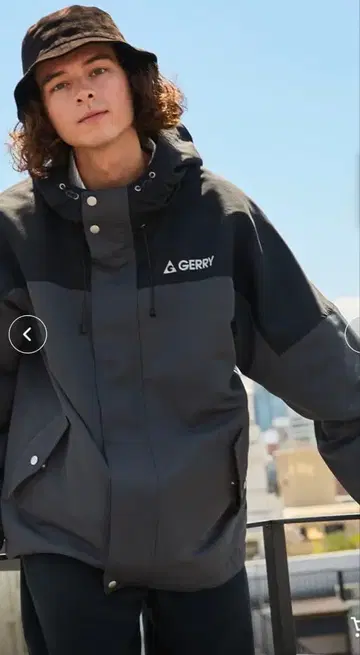 GERRY 후드 부착 마운틴 파카 그레이