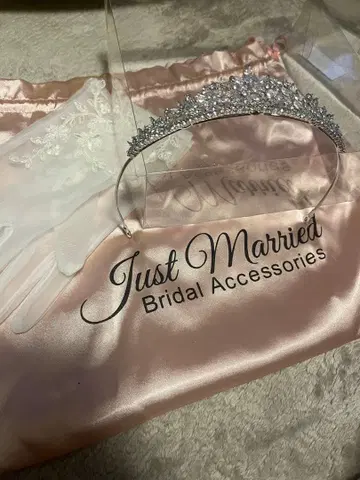 Just Married 티아라 장갑 포함