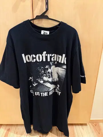 locofrank 블랙 T셔츠 M 사이즈